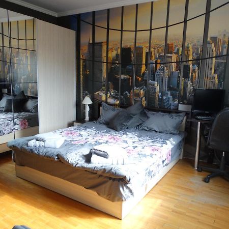 2 Bedrooms With Private Bath And Balcony Near The Airport Sofya Dış mekan fotoğraf